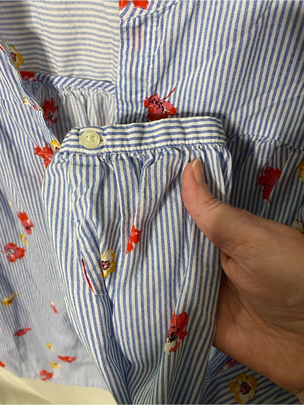 Old Navy Relaxed Smocked Floral Striped Button-Front Cotton Shirt - Picture 7 of 10